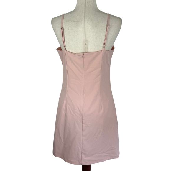 LULUS SULTRY MOMENTS V-NECK SLIP MINI DRESS IN BLUSH PINK NWT WOMEN'S MEDIUM - Picture 3 of 15